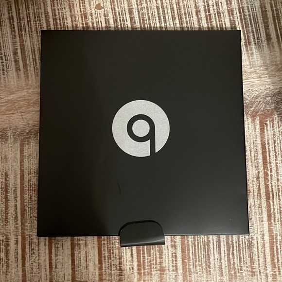 Beats Solo 2 Wireless Special Edition Space Gray - Picture 11 of 14